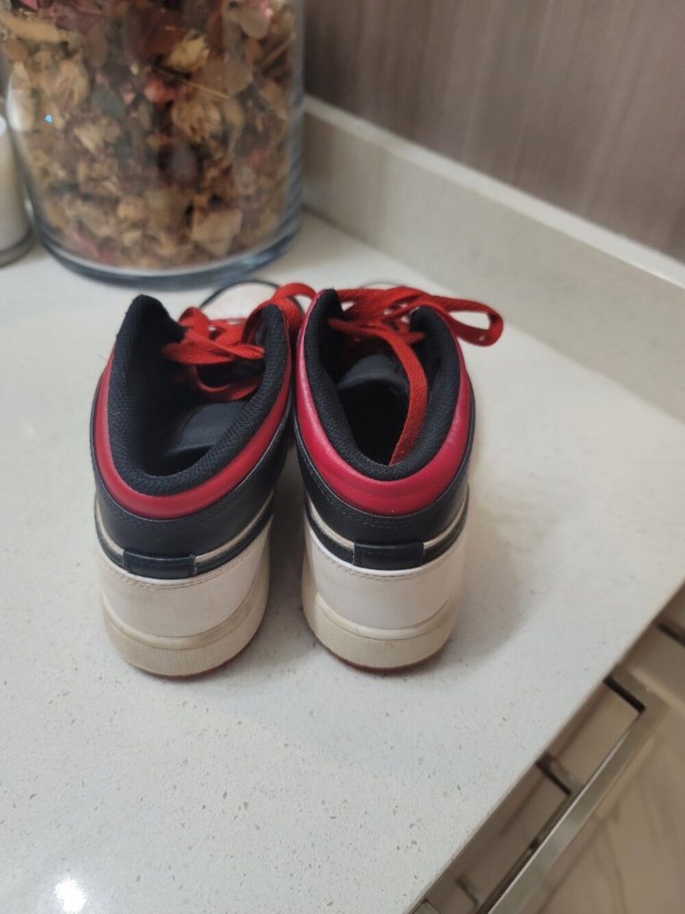 Nike Air Jordan 1 Mid Men's Size 4.5 Y Red Black White Leather High Top Sneakers - Picture 4 of 10